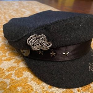 Hard Rock Cafe Women’s Vintage Authentic Newsboy Hat - Black/British Flag